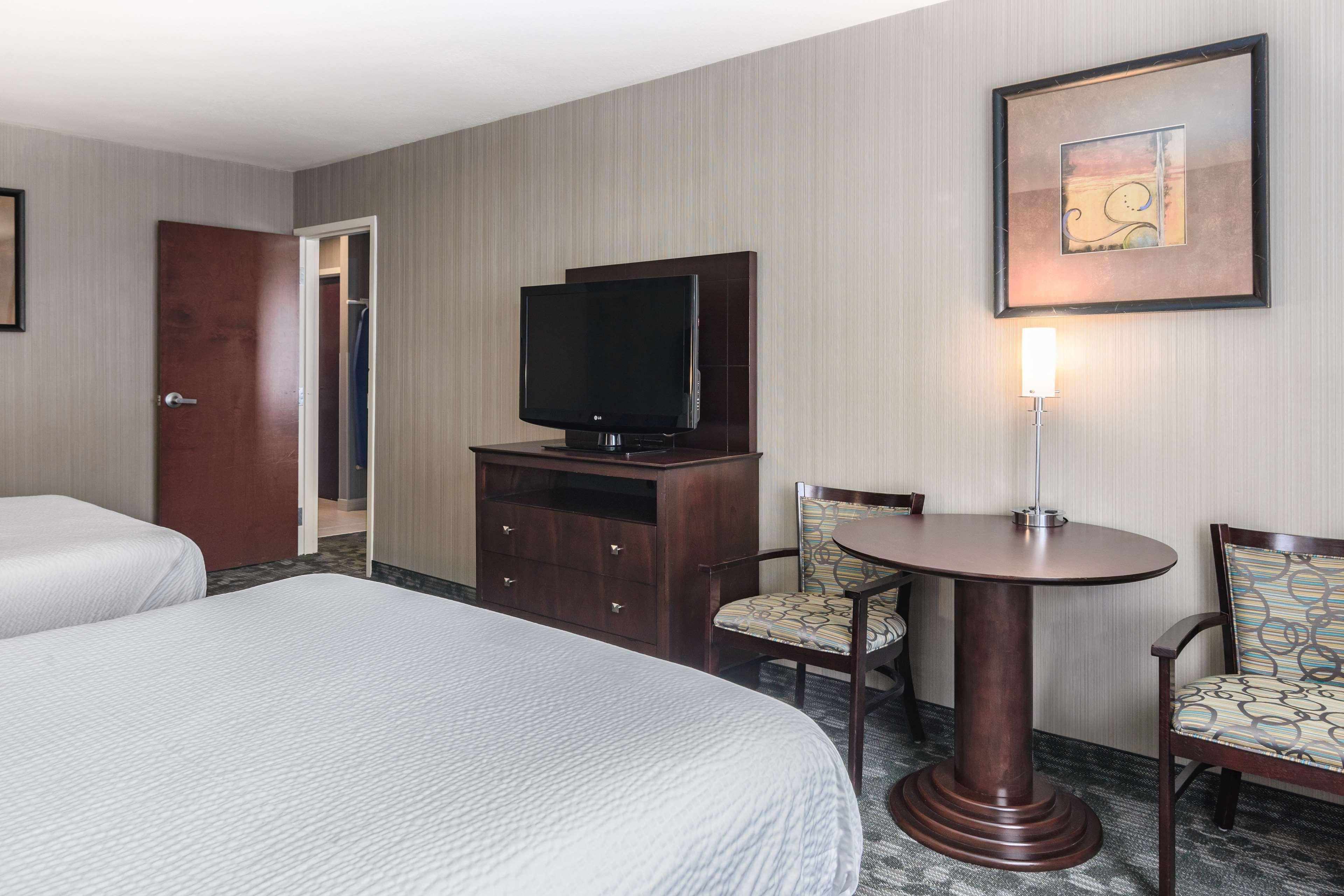 Best Western Concord Inn And Suites Exterior photo