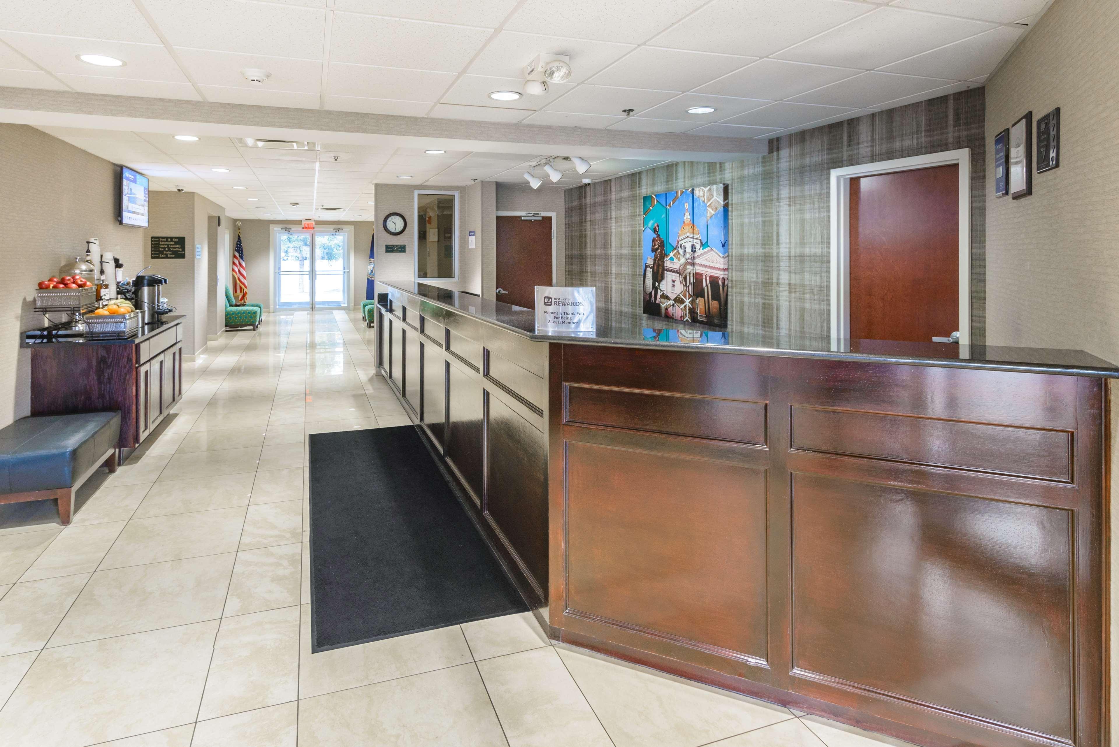Best Western Concord Inn And Suites Exterior photo