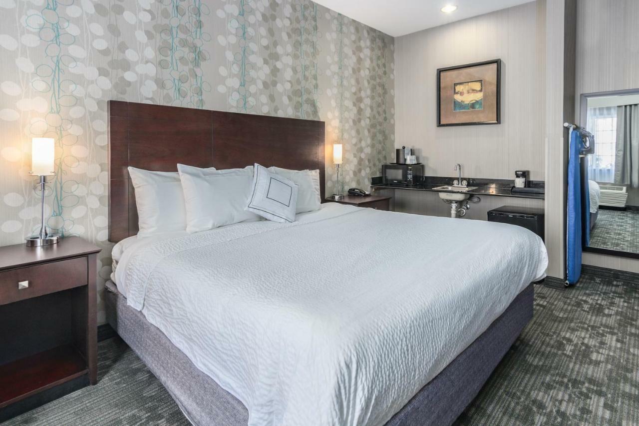 Best Western Concord Inn And Suites Room photo